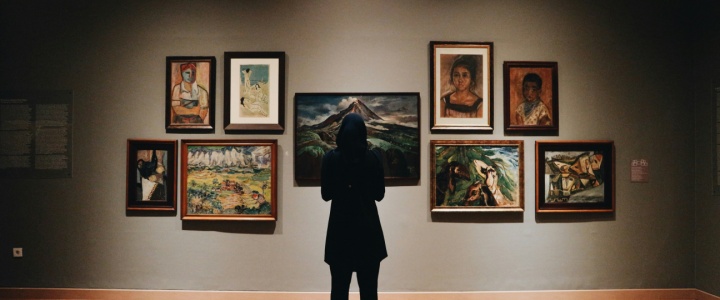 A woman in a gallery